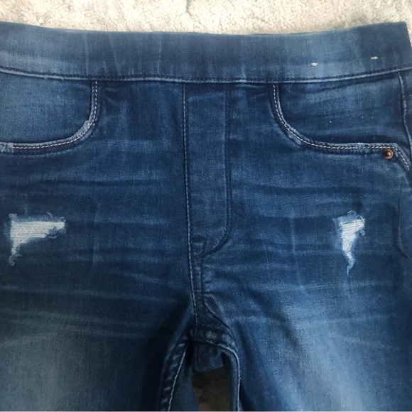 Gap Leggings & Denim - Picture 2 of 4